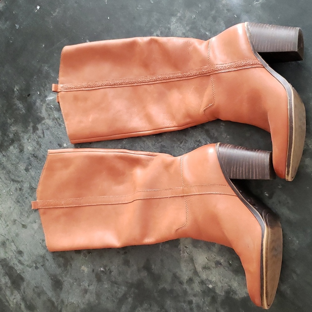 Lucky Brand cognac heeled boot, excellent like new!